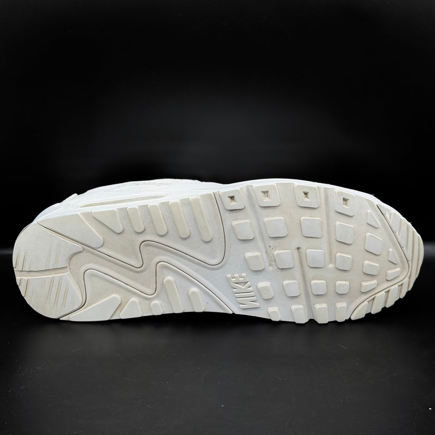 Nike Air Max 90 "Triple White"