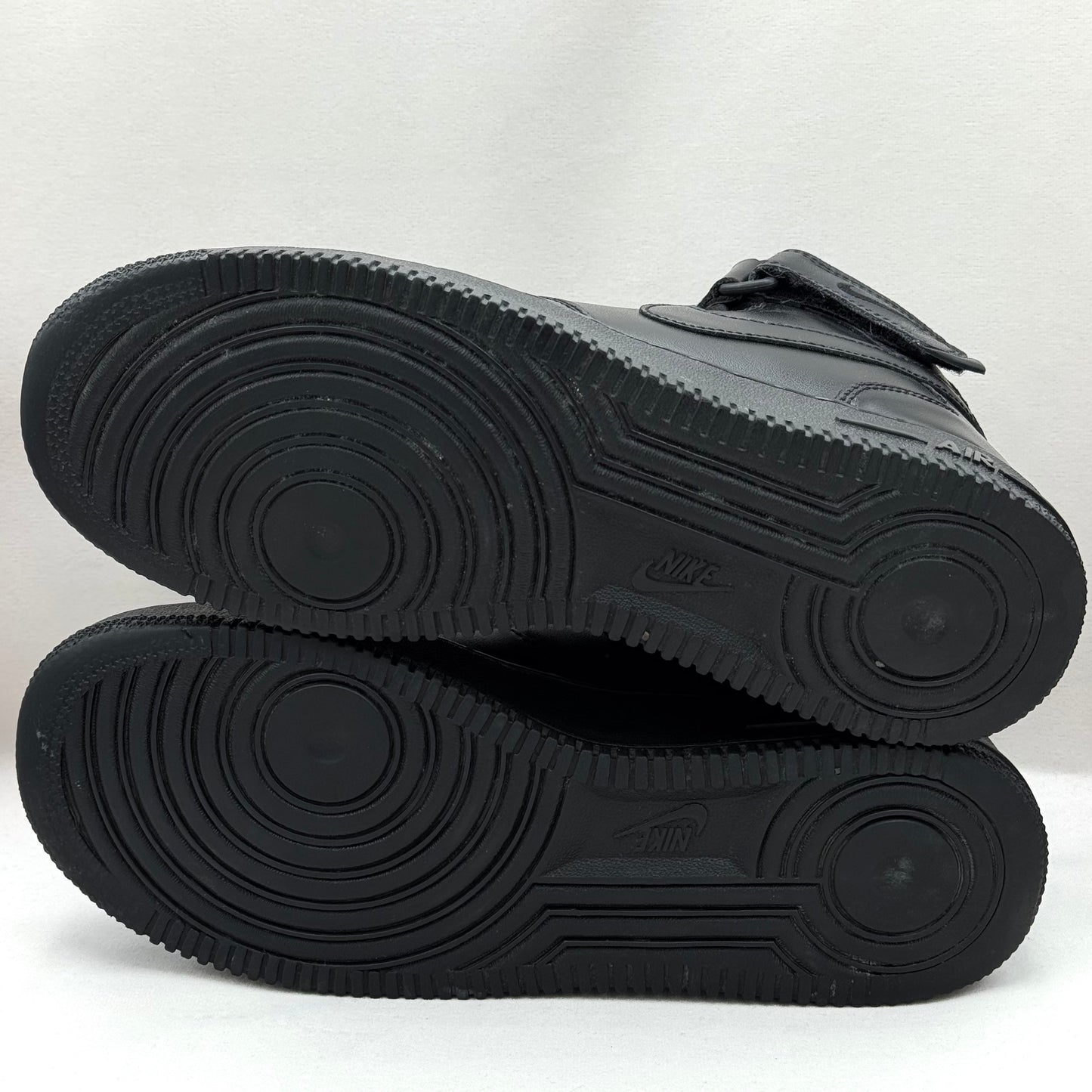 Nike Air Force 1 Mid black