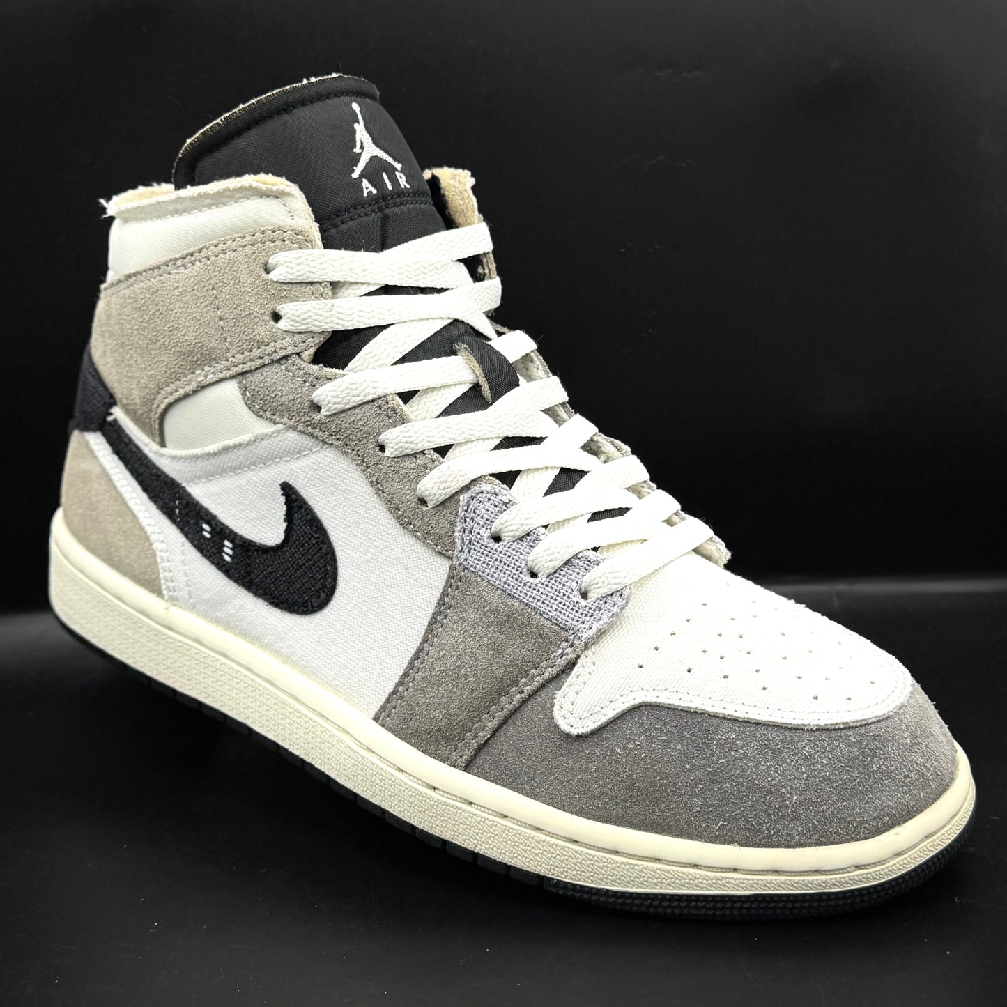 Nike Air Jordan 1 Mid SE Craft "Cement Grey"