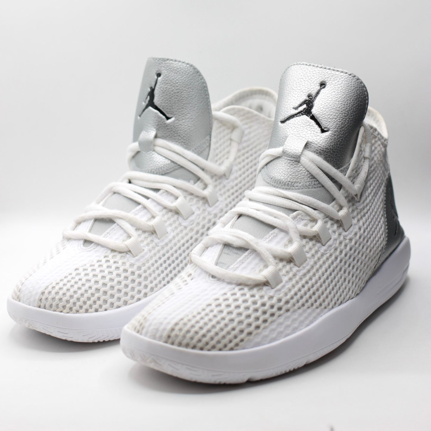 Nike Air Jordan Reveal