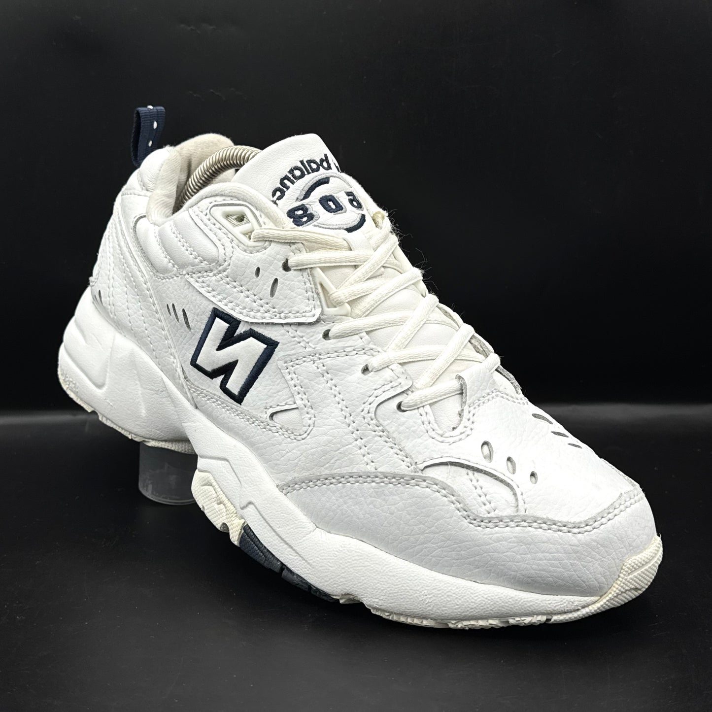 New Balance 608