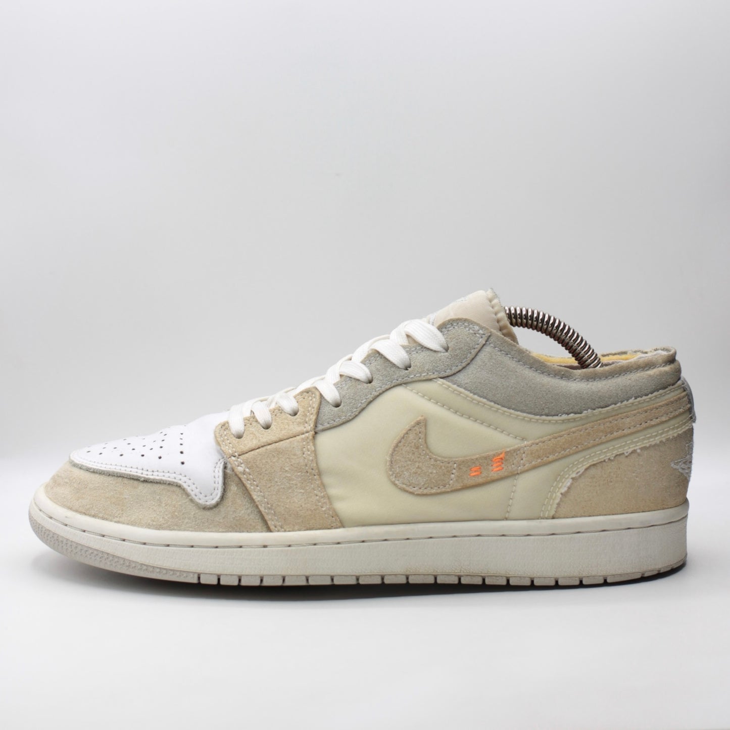 Nike Air Jordan 1 SE Craft