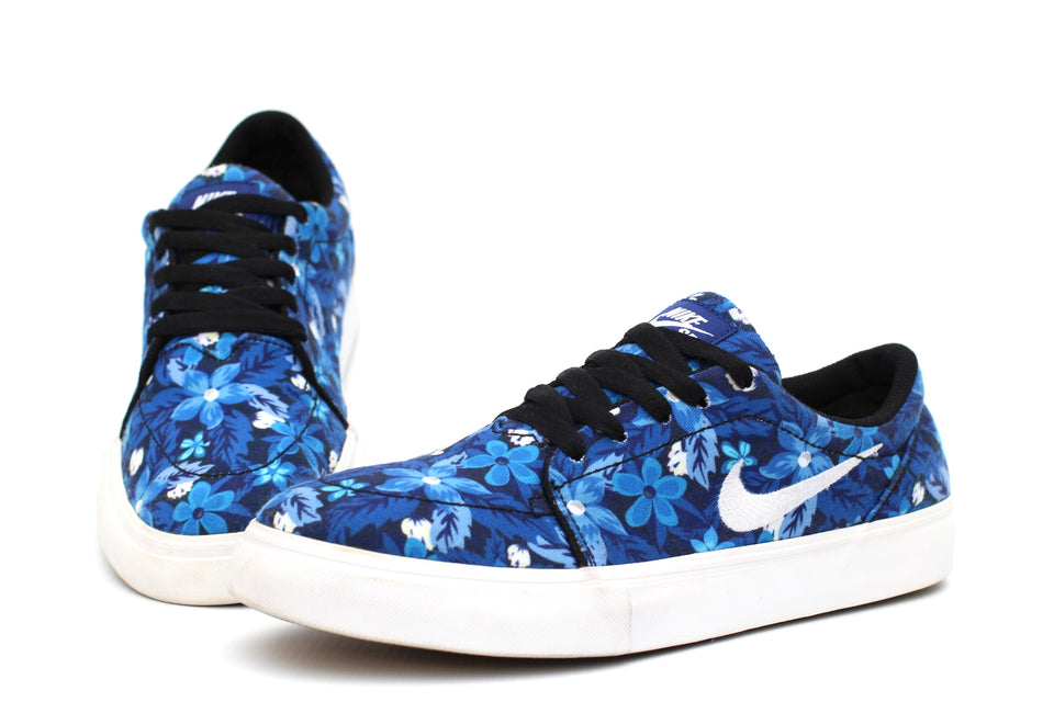 NIKE SATIRE PREMIUM FLORAL