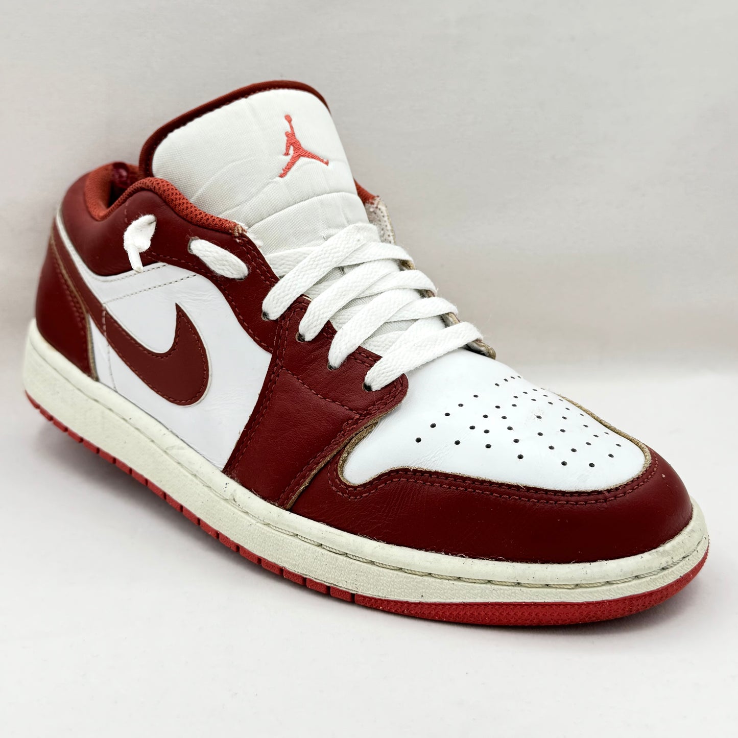Nike Air Jordan 1 Low Bronze Eclipse