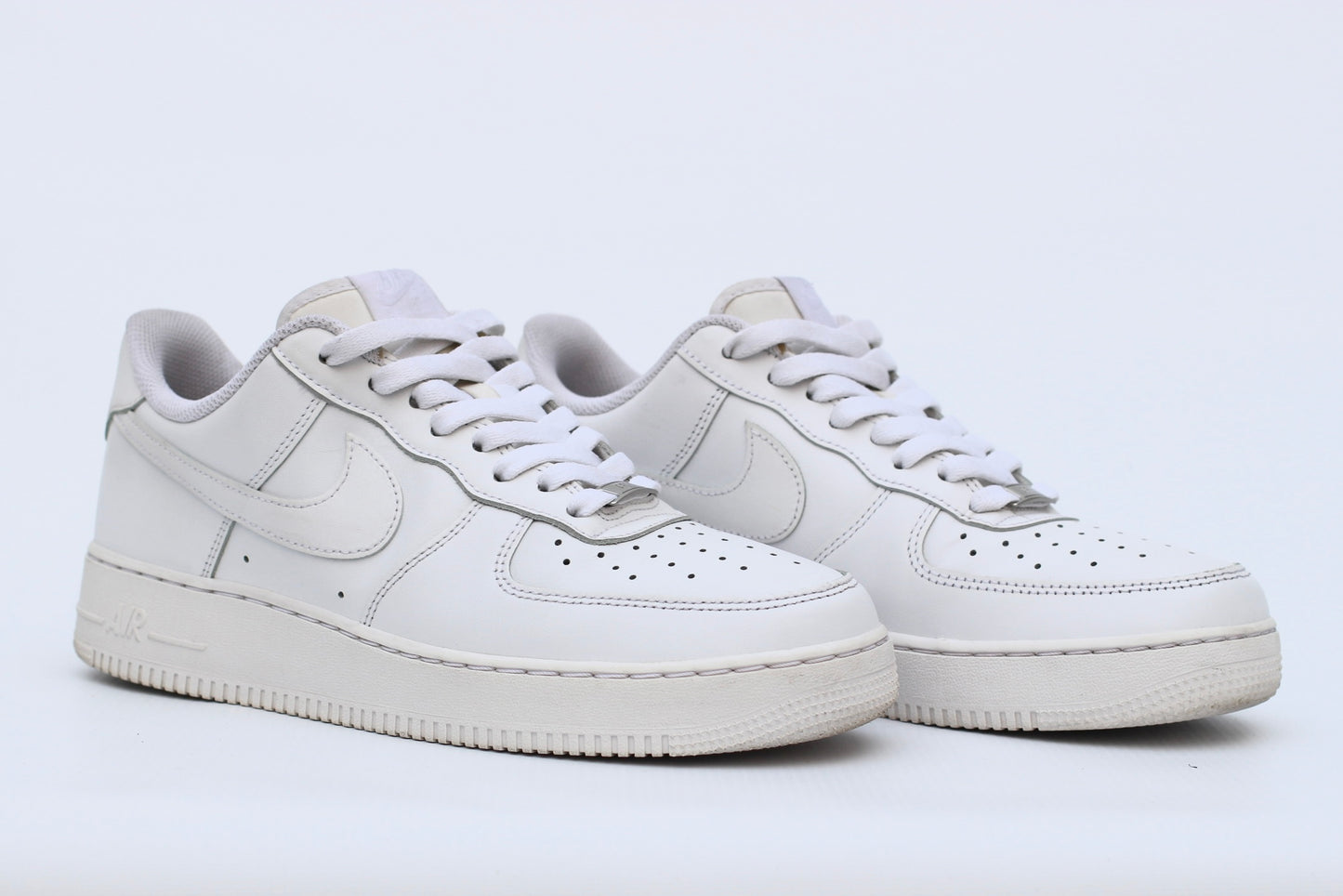 NIKE AIR FORCE 1 (BOXED)