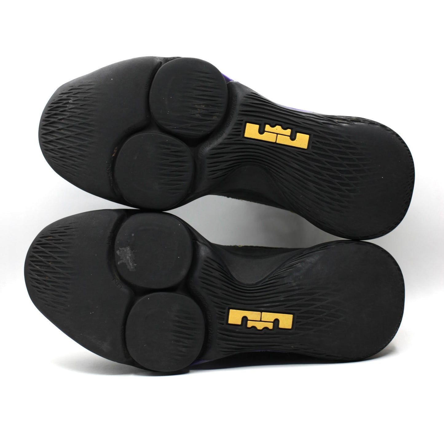 Nike Lebron Witness 4 (Detail video provided)