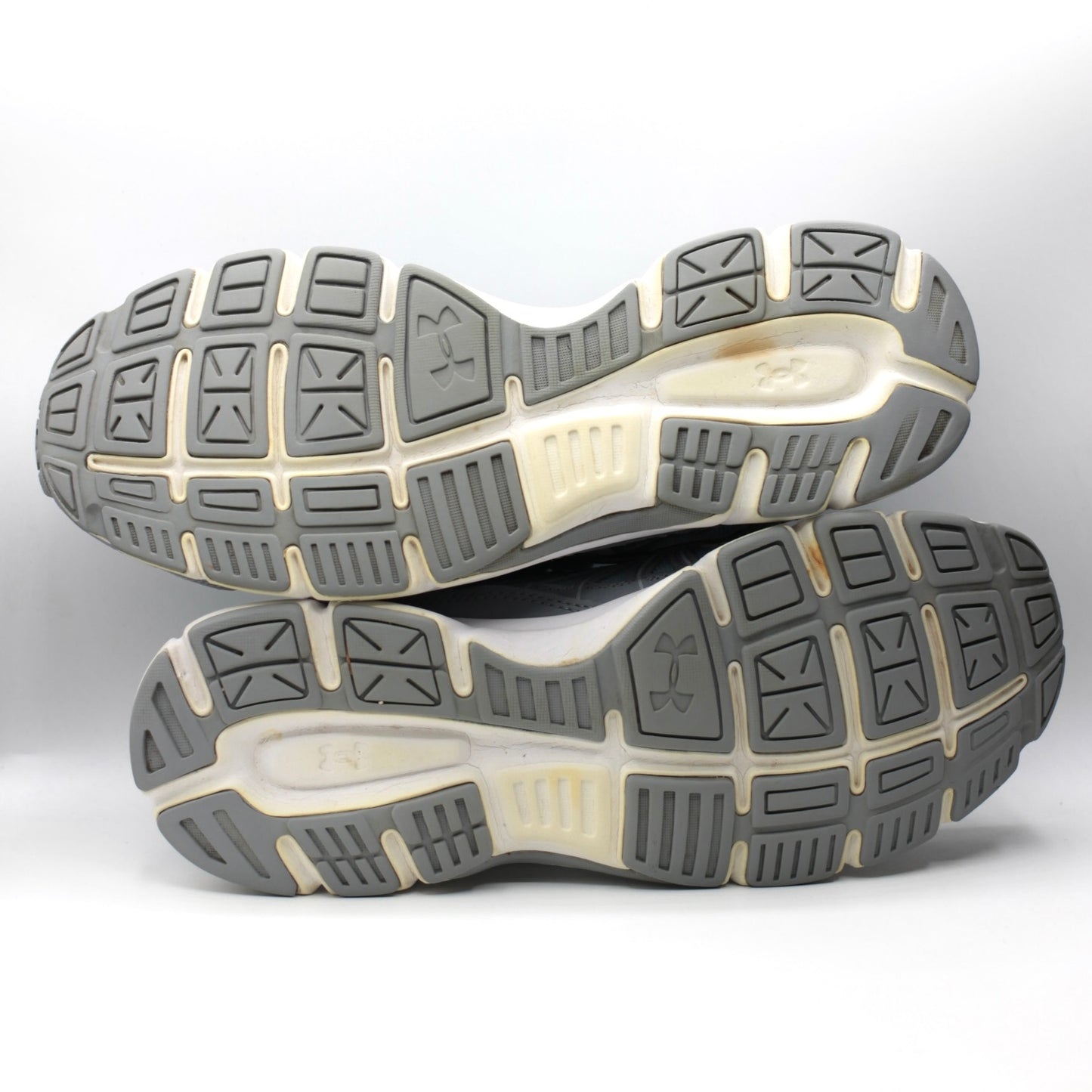 Under Armour Dash Run