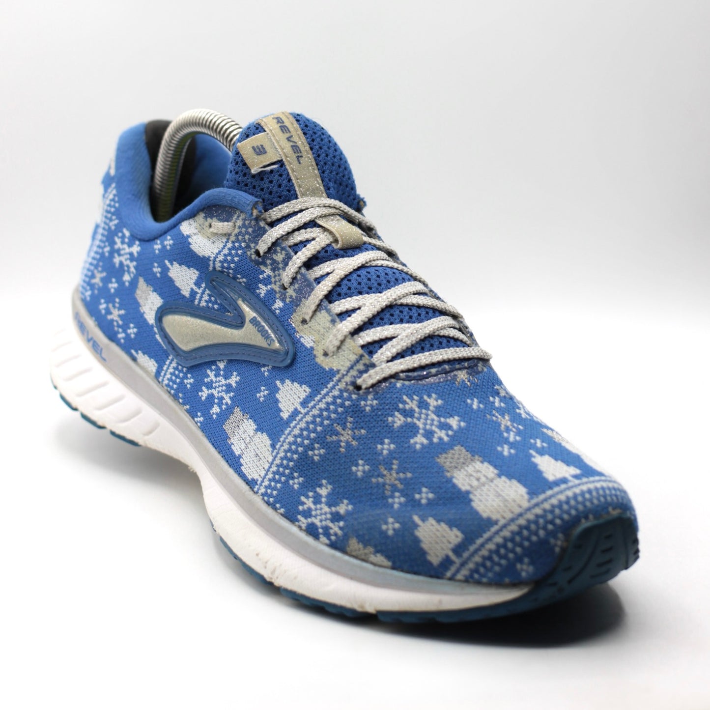 Brooks Revel Merry 3