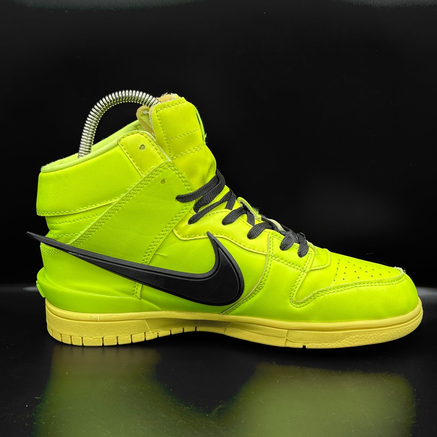 Nike Dunk High x AMBUSH "Flash Lime"