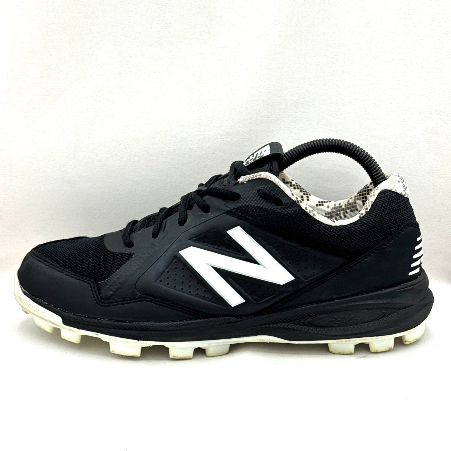 New Balance Tupelo V1
