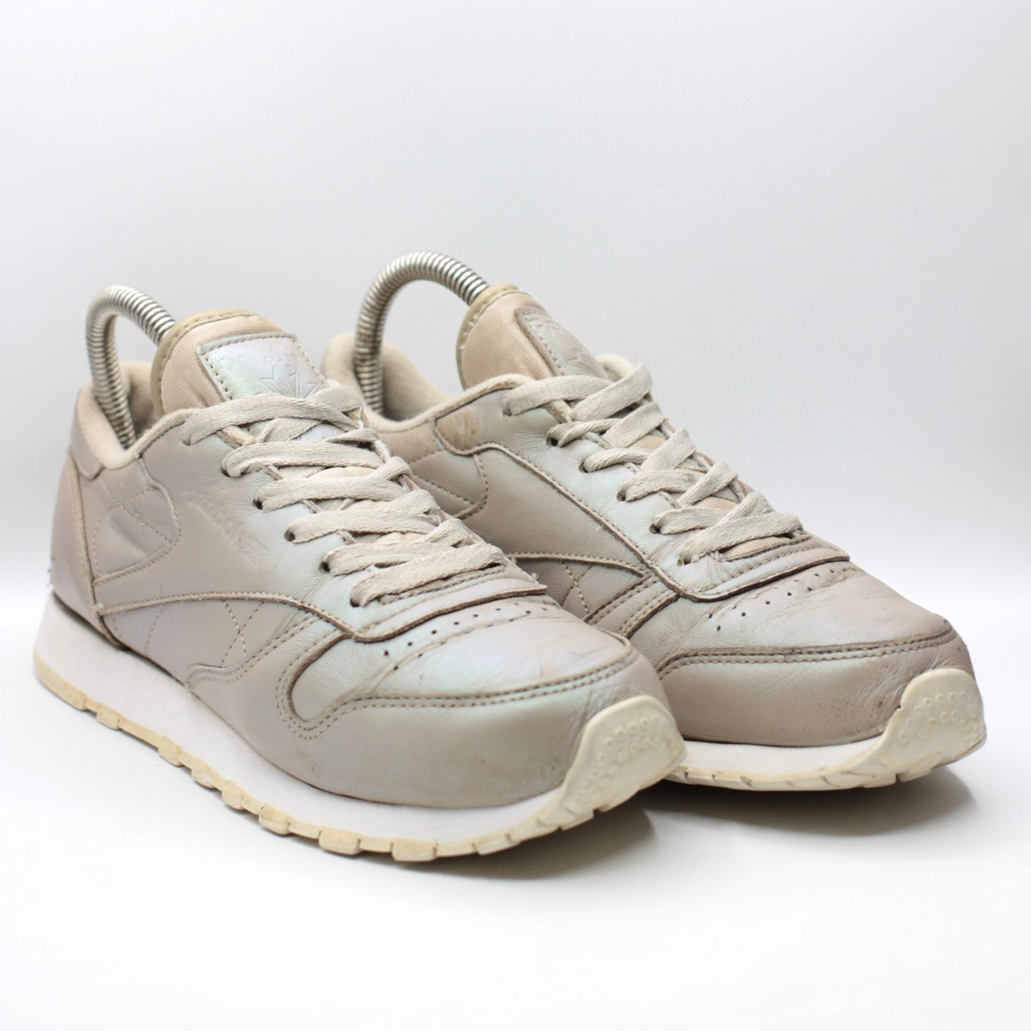 Reebok Classic Pearlized (Detail video provided)