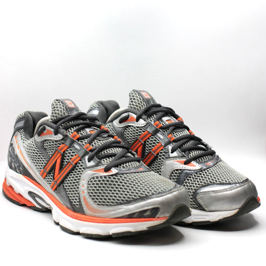 New Balance 749