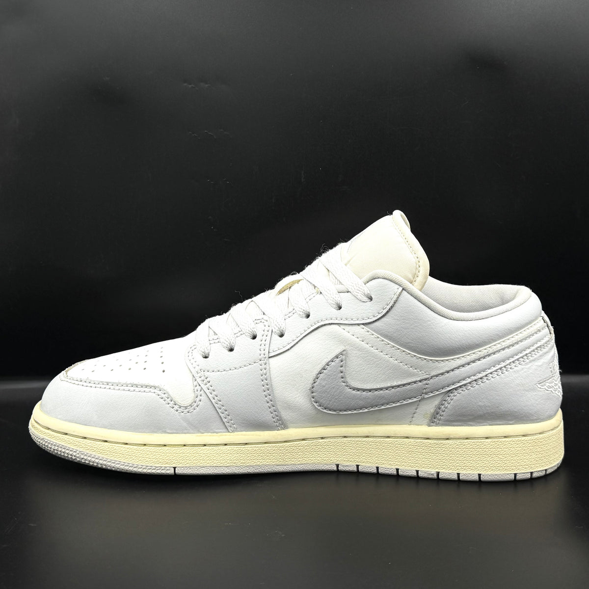 Nike Air Jordan 1 low 'Coconut Milk Neutral Grey'