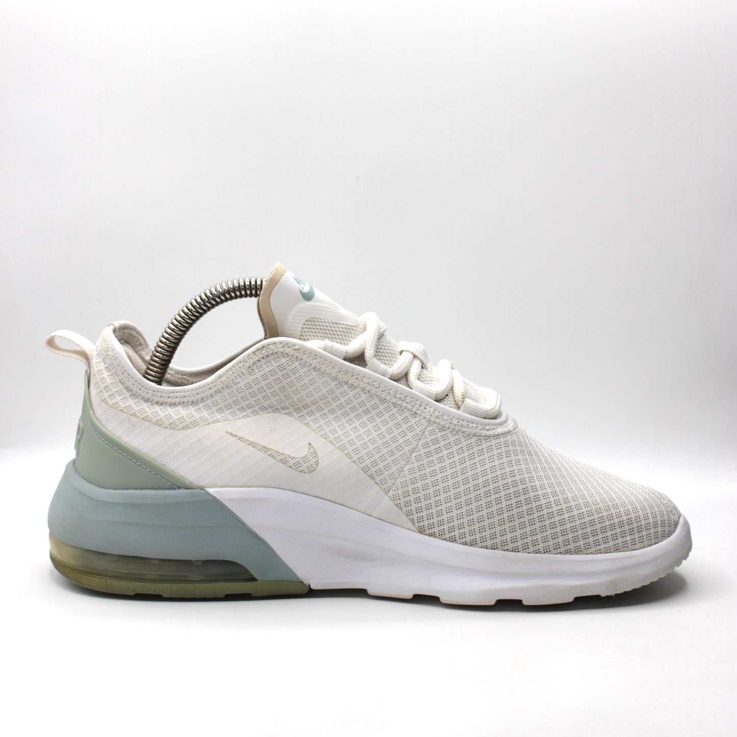 Nike Air Max Motion 2 White