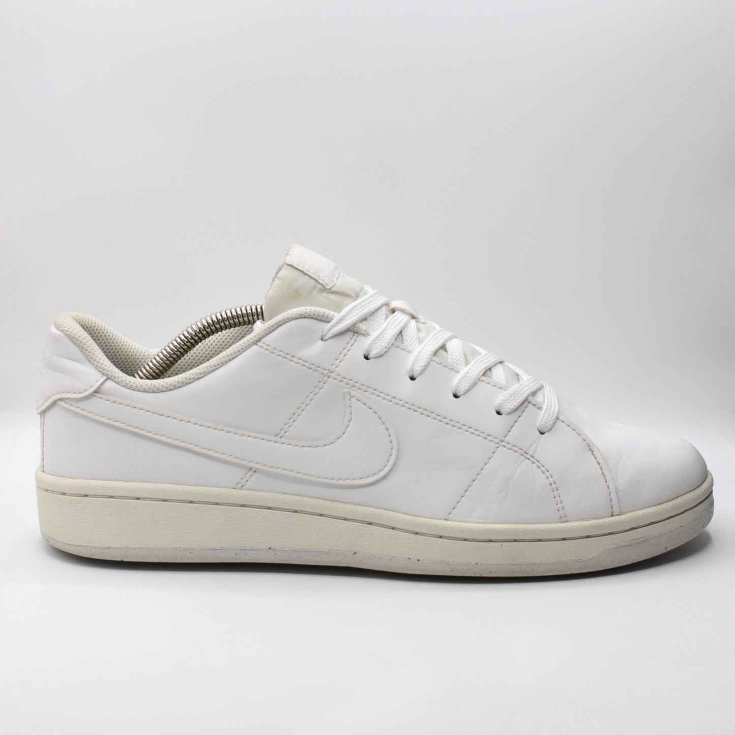 Nike Court Royale 2 (Detail video provided)