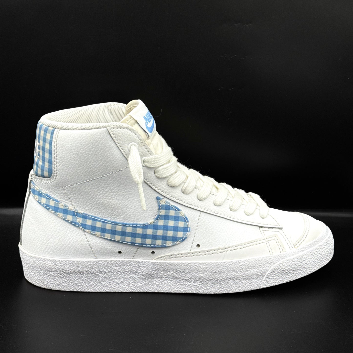 Nike Blazer Mid 77
