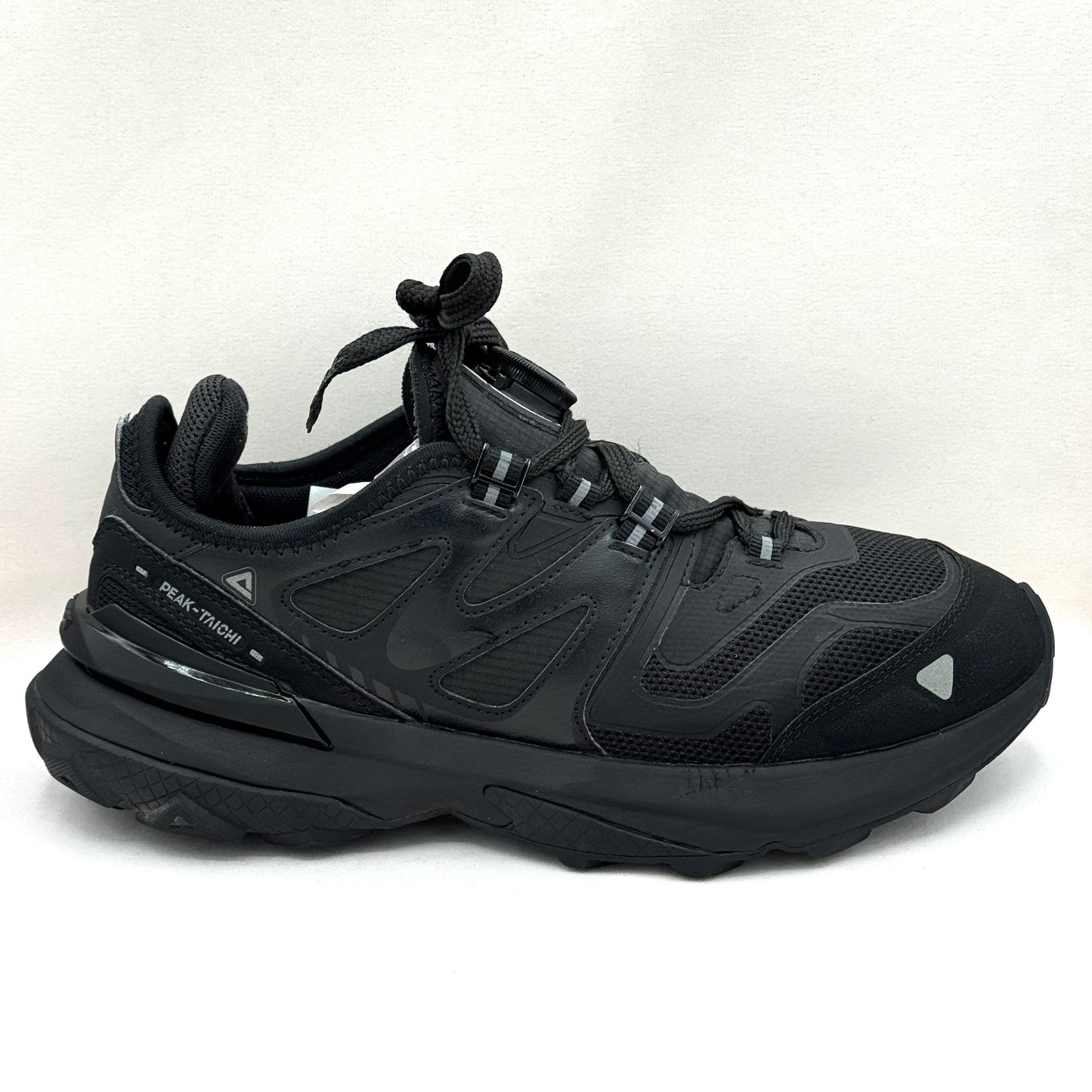 PEAK Taichi Sneakers