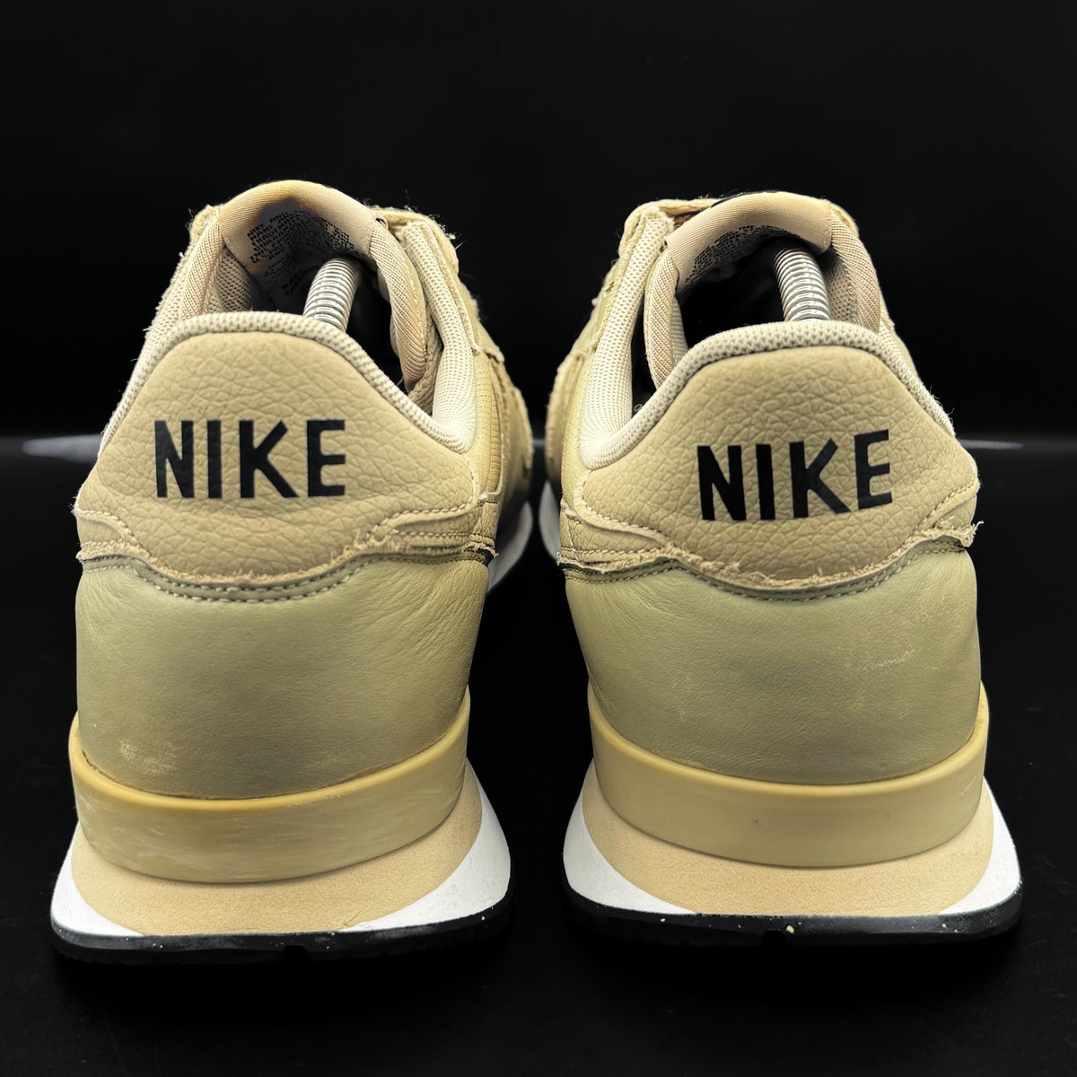 Nike Internationalist