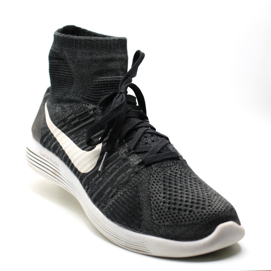 Nike LunarEpic Flyknit (Detail video provided)