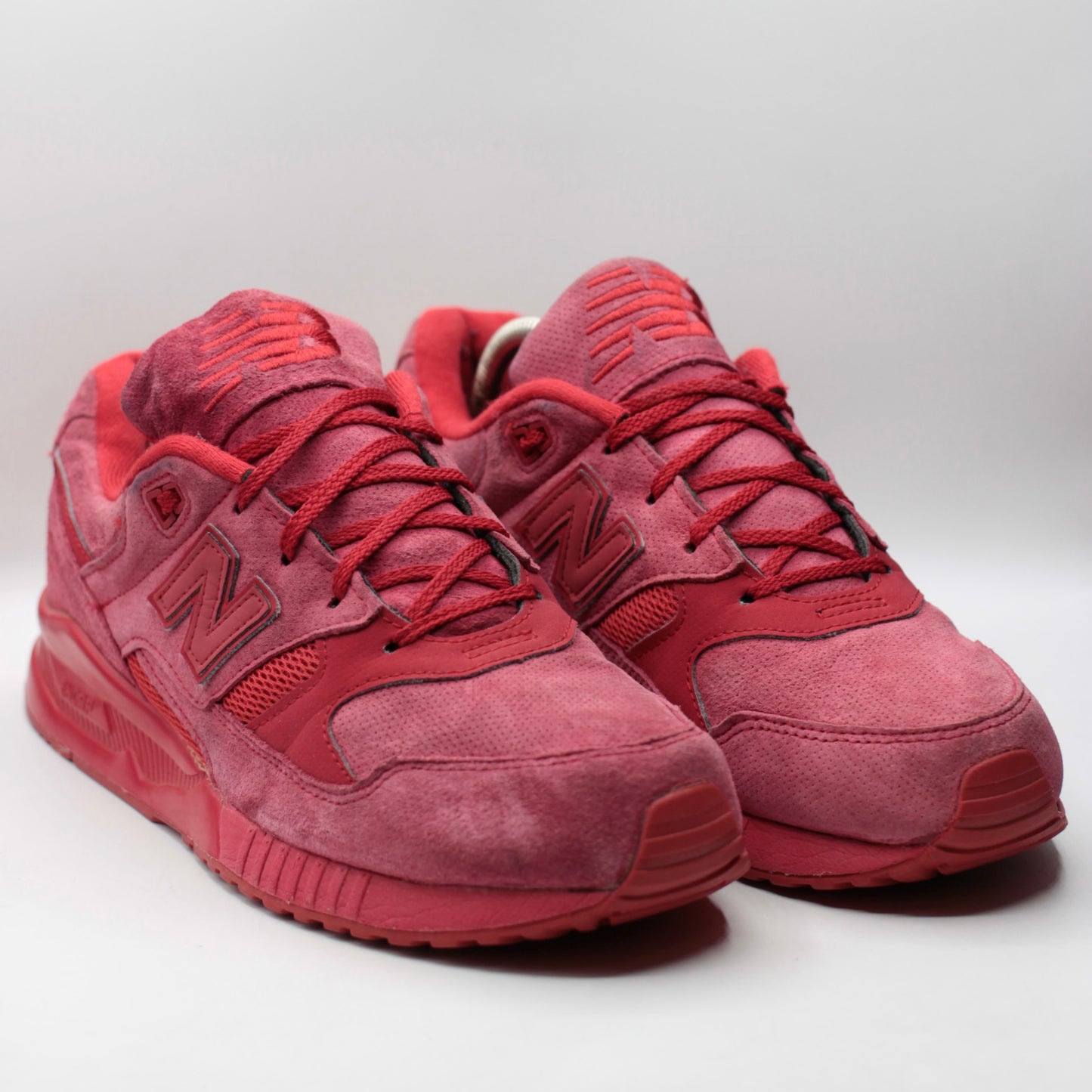 New Balance 530 Triple Red