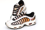 NIKE AIR MAX TAILWIND 4