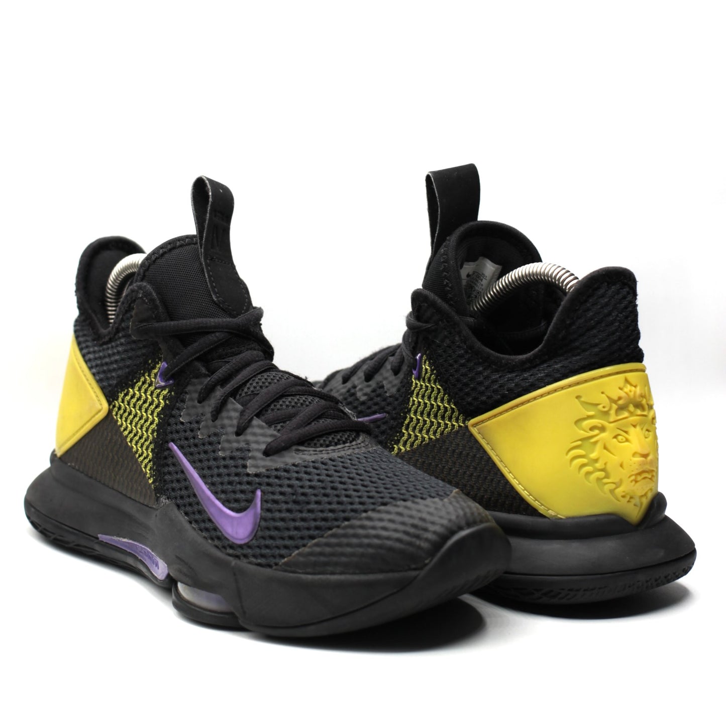 Nike Lebron Witness 4 (Detail video provided)