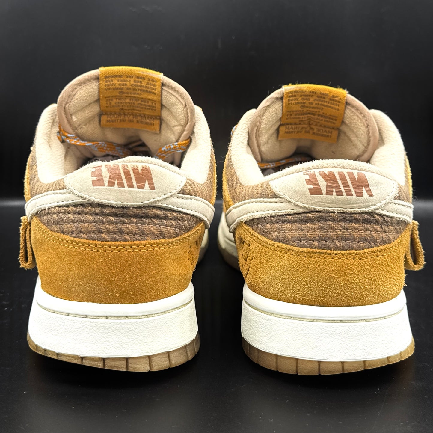 Nike Dunk Low SE "Teddy Bear Praline"