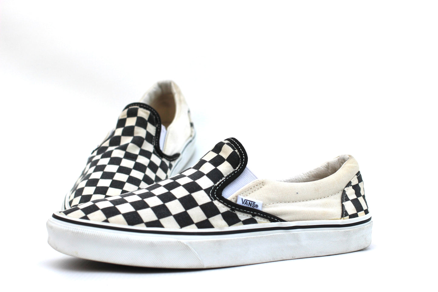 VANS CHECKERED SLIP ONS