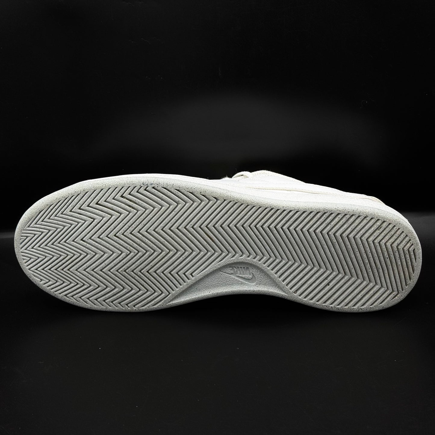 Nike Court Royale 2