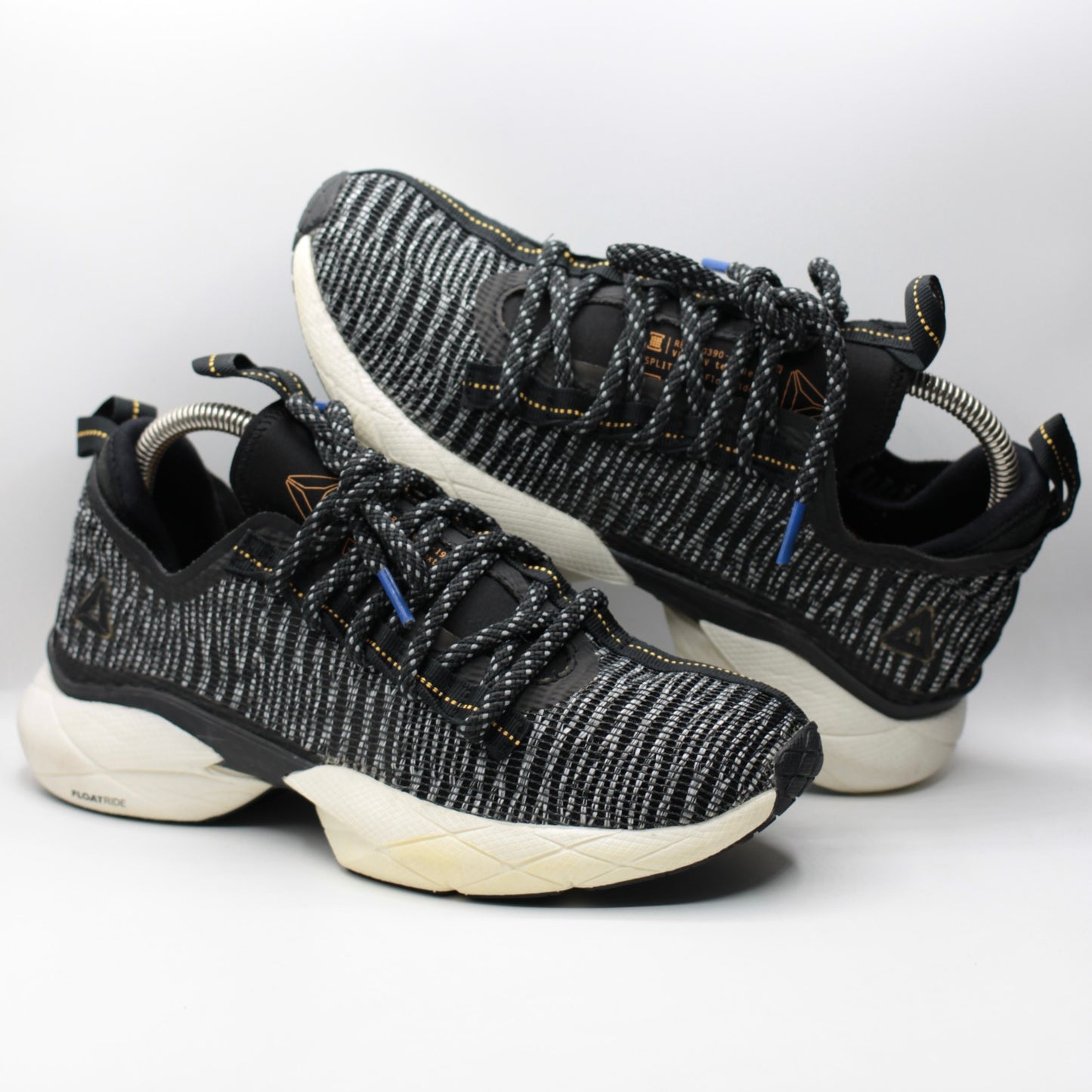 Reebok Fury Floatride (detail video provided)