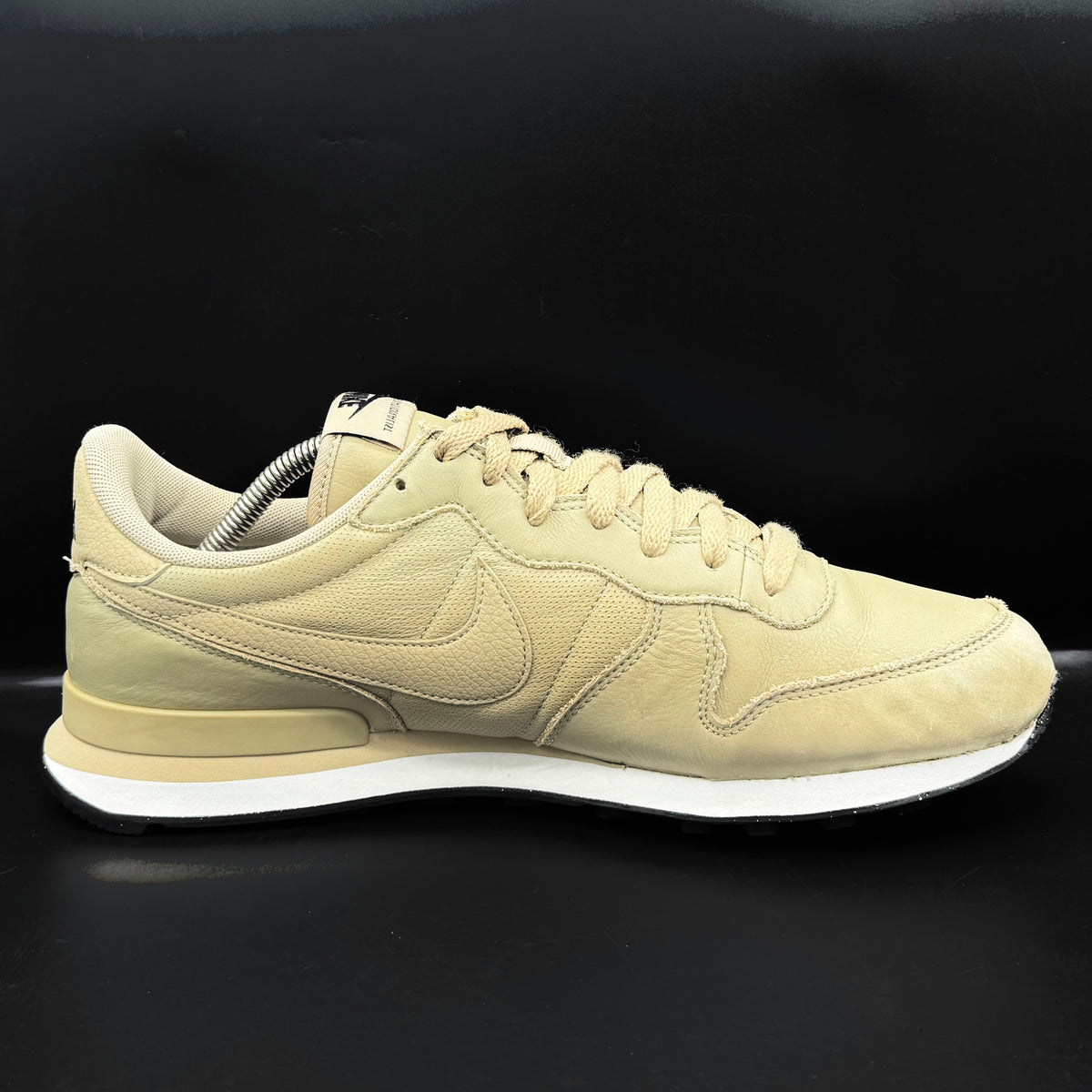 Nike Internationalist