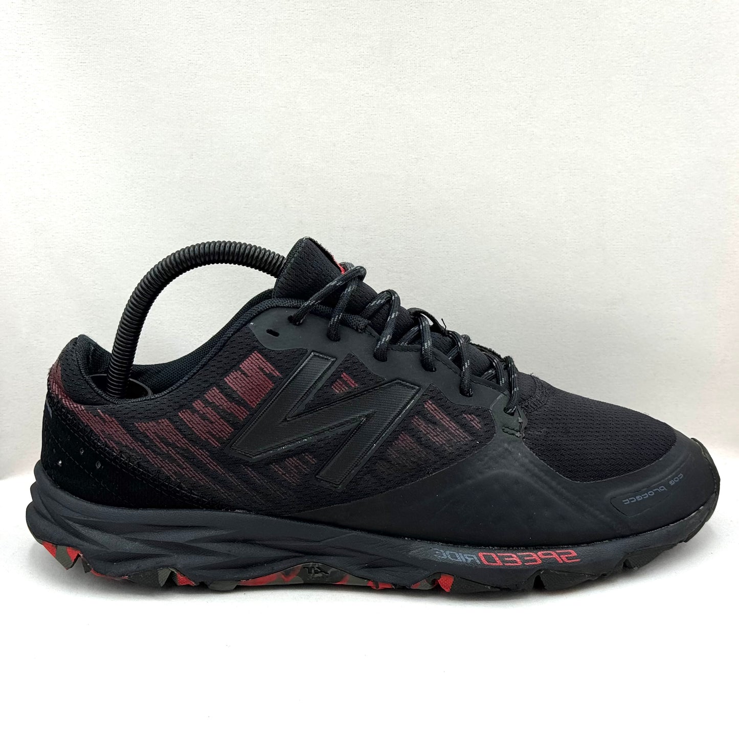 New Balance Men's 690v2