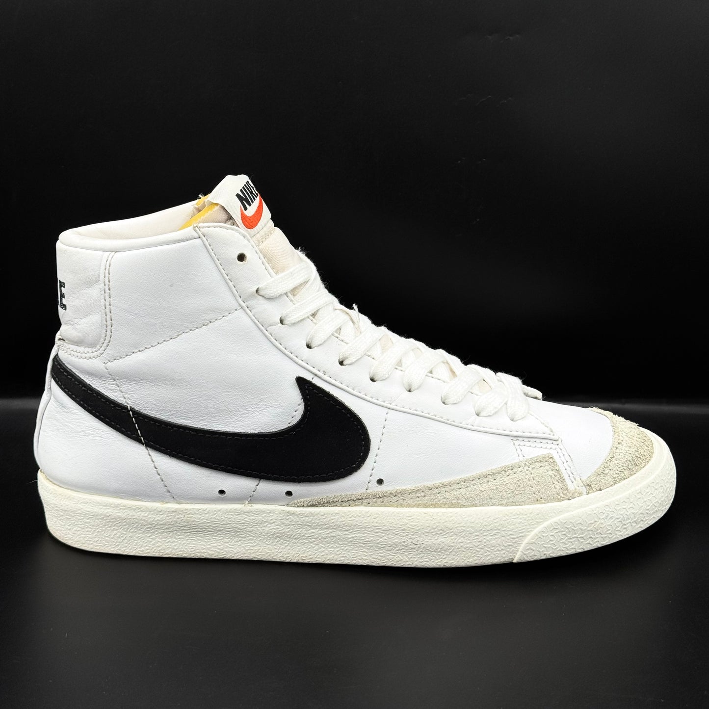 Nike Blazer Mid 77