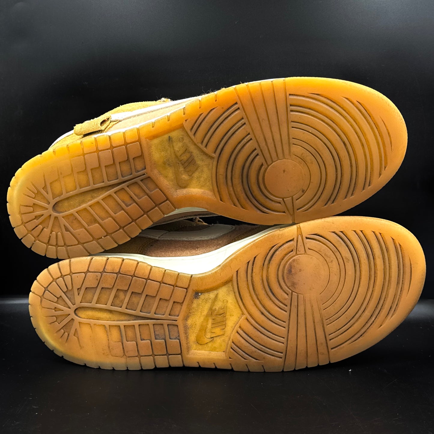 Nike Dunk Low SE "Teddy Bear Praline"