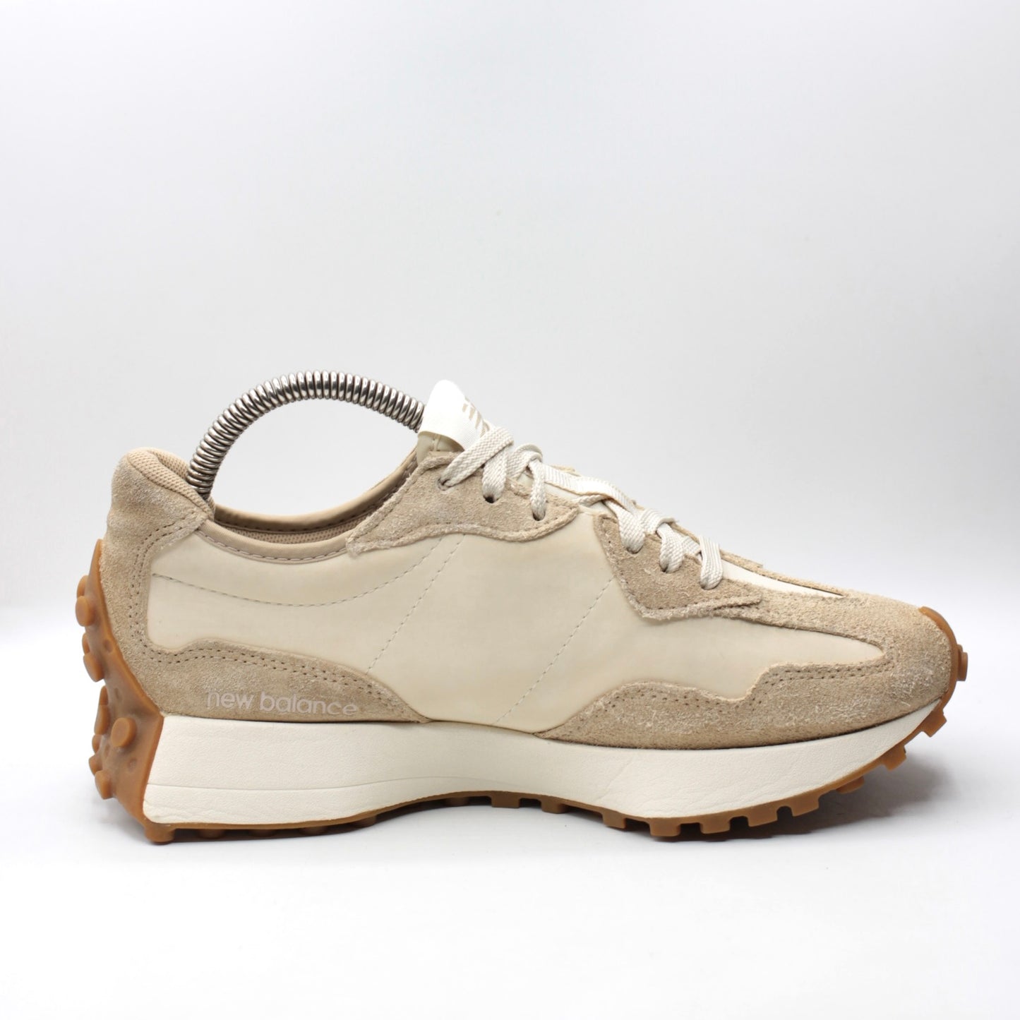 New Balance 327