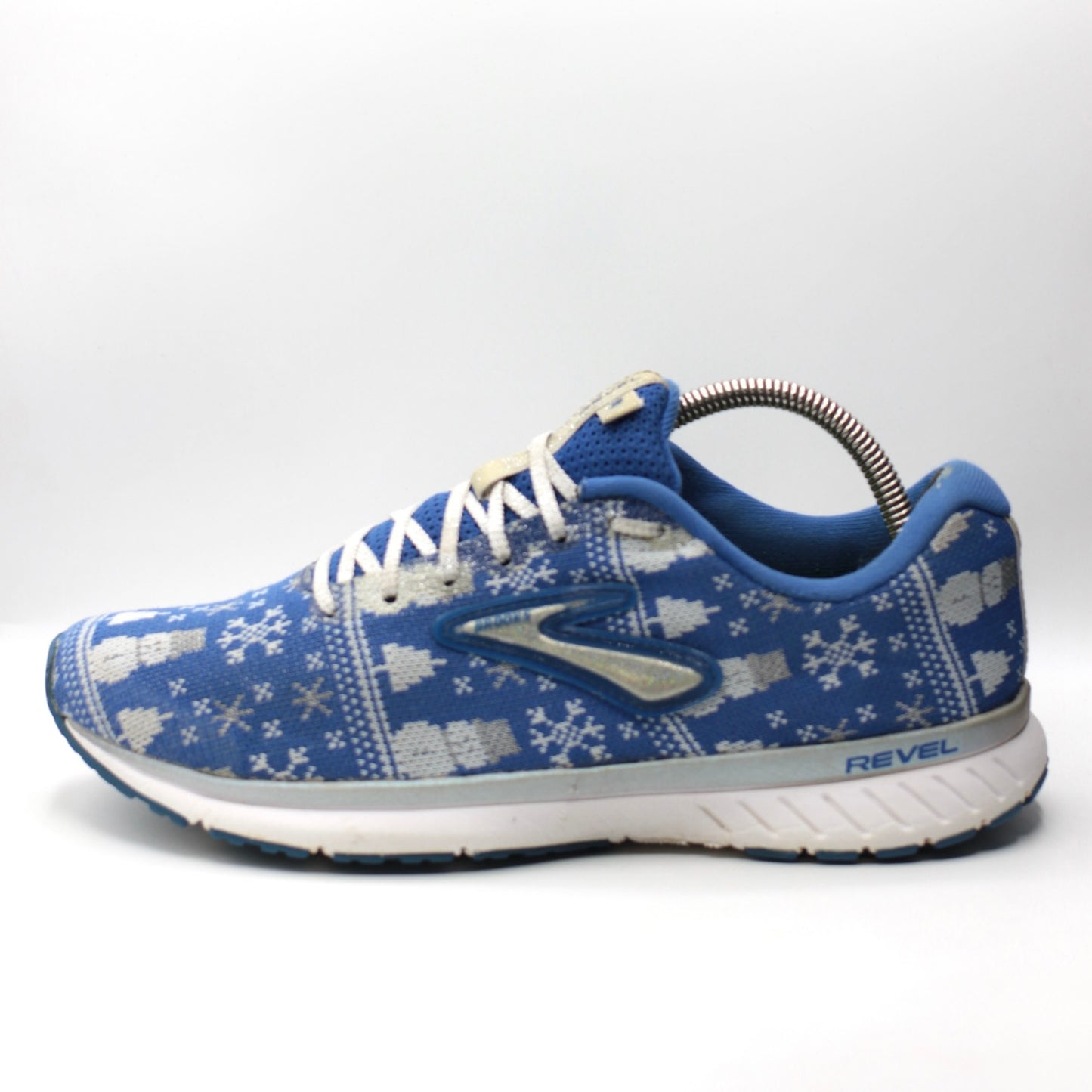 Brooks Revel Merry 3