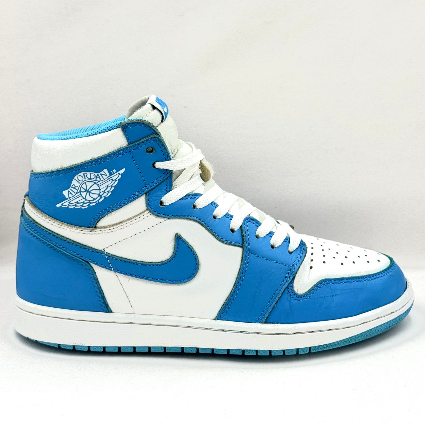 Nike Air Jordan 1 high UNC Reimagined