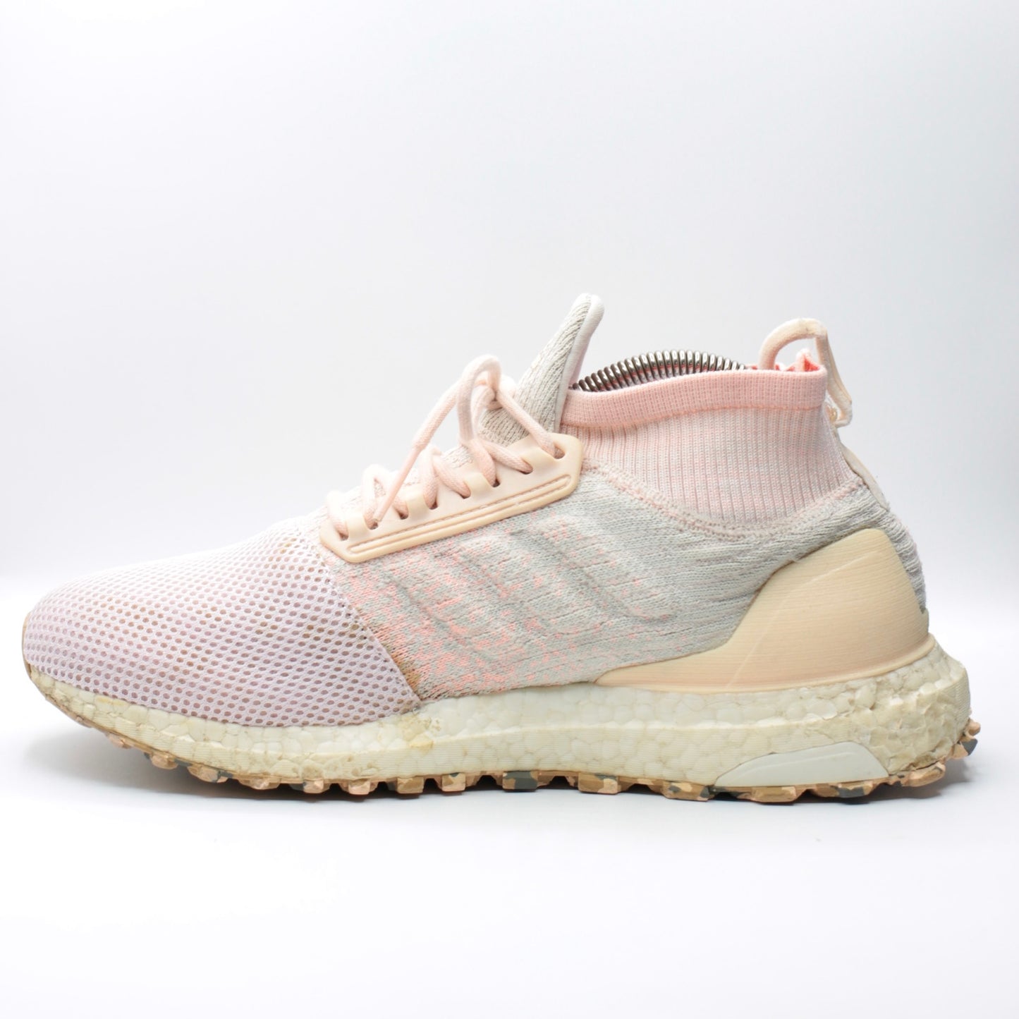 Adidas Ultraboost All Terrain (detailed video provided)