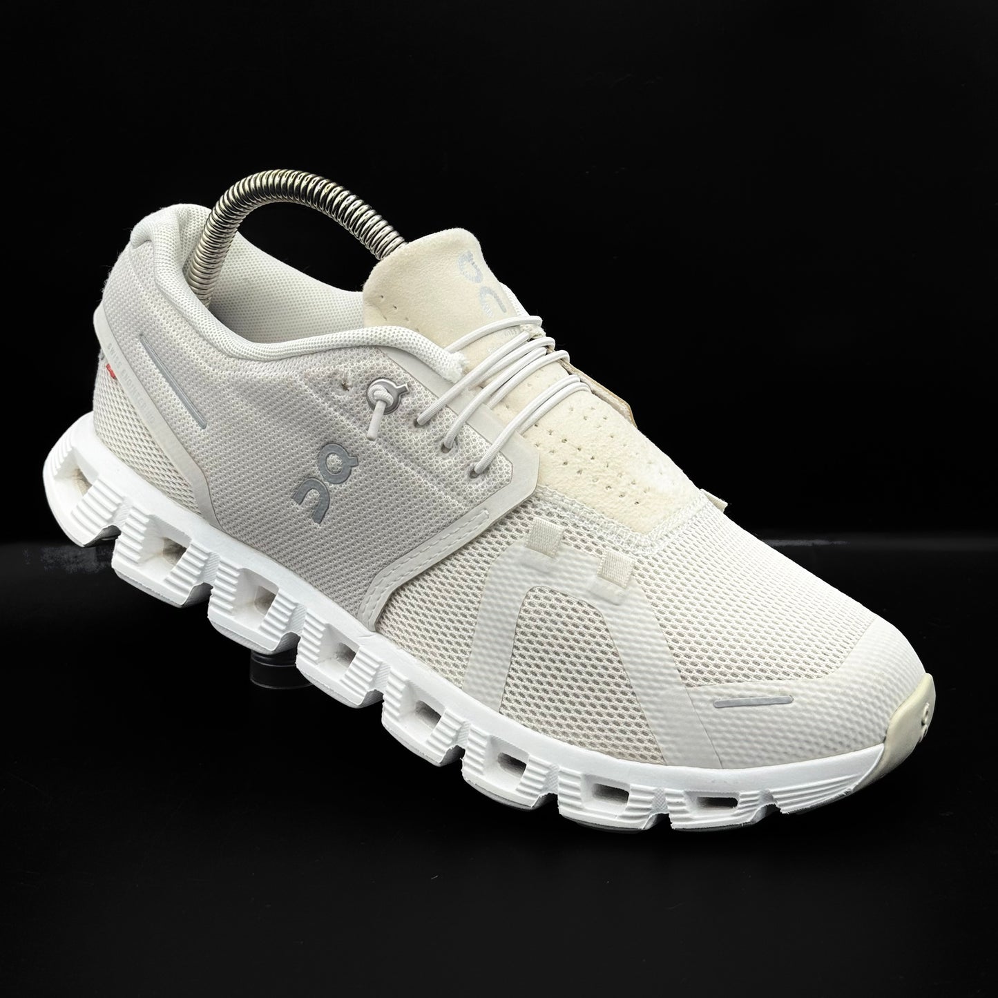 On Cloud 5 Pearl White