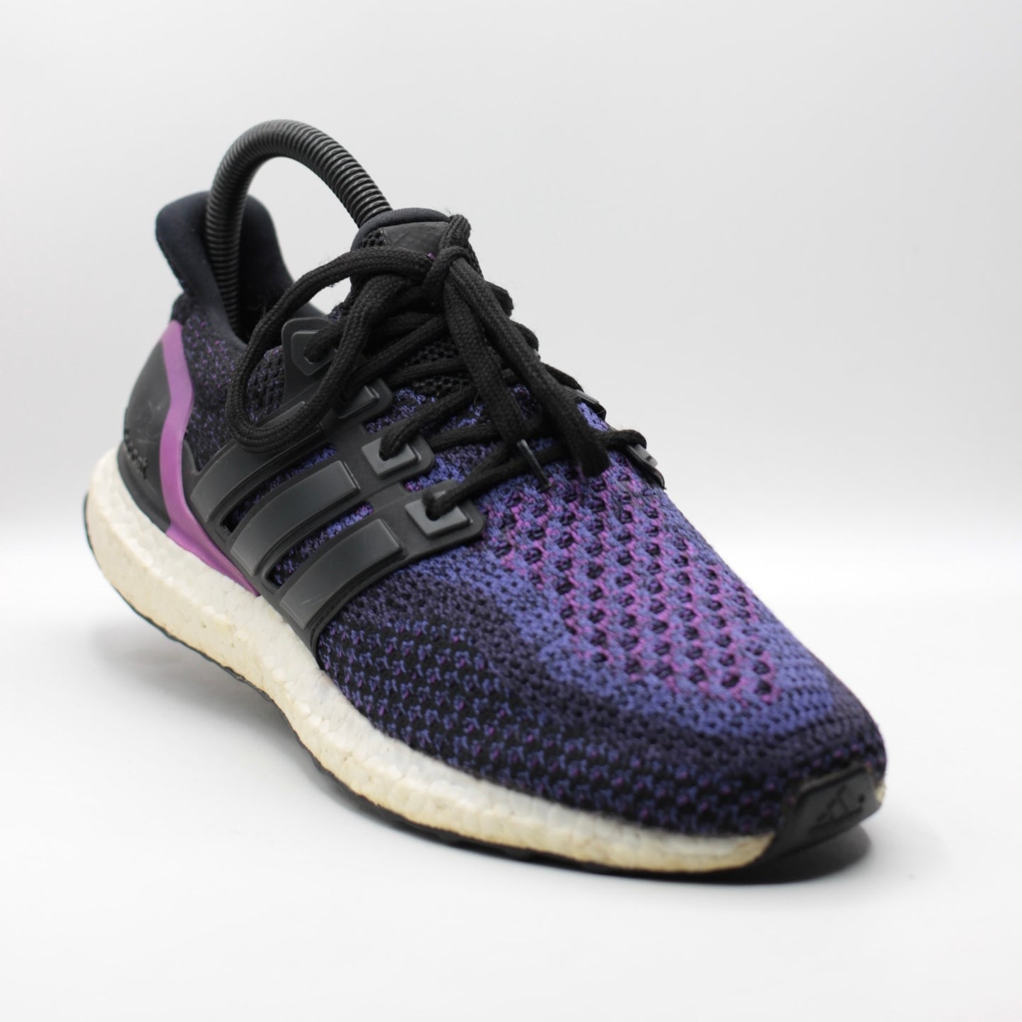 Adidas Ultraboost 2.0 (Detail video provided)