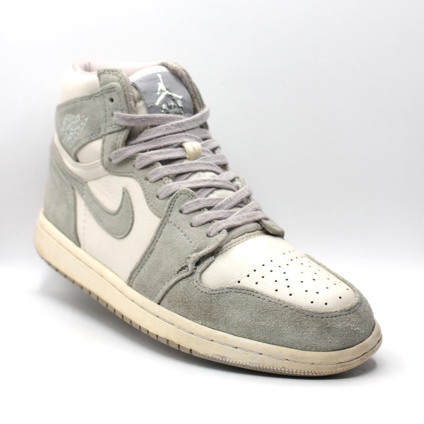 Nike Air Jordan 1 Mid