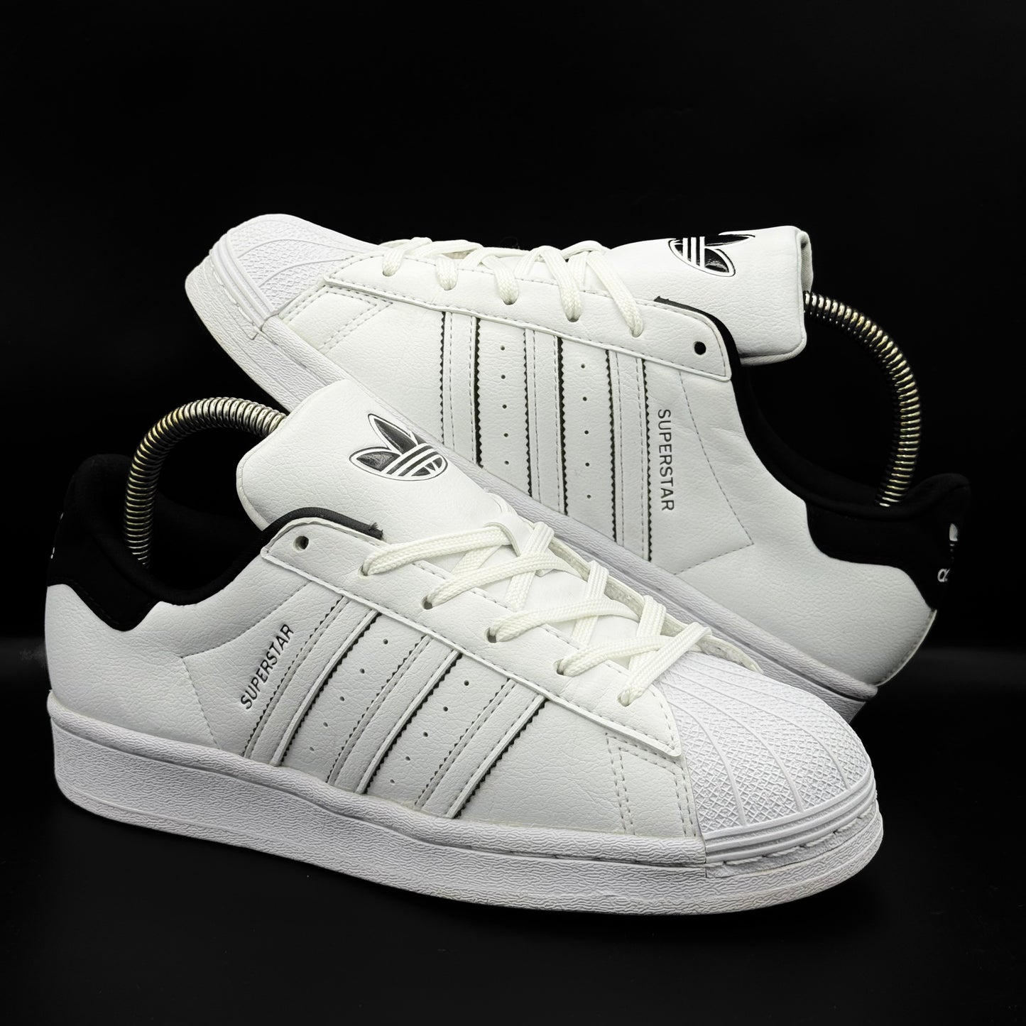 Adidas Superstar