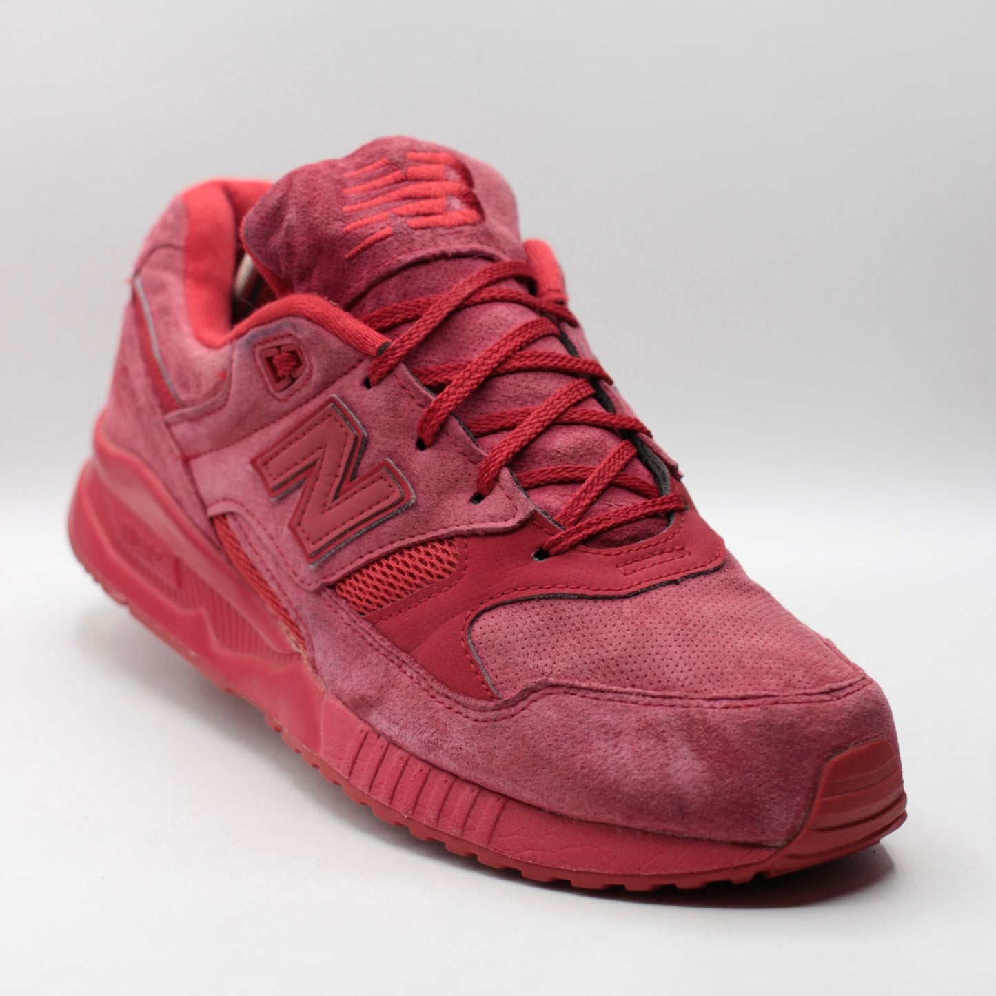 New Balance 530 Triple Red