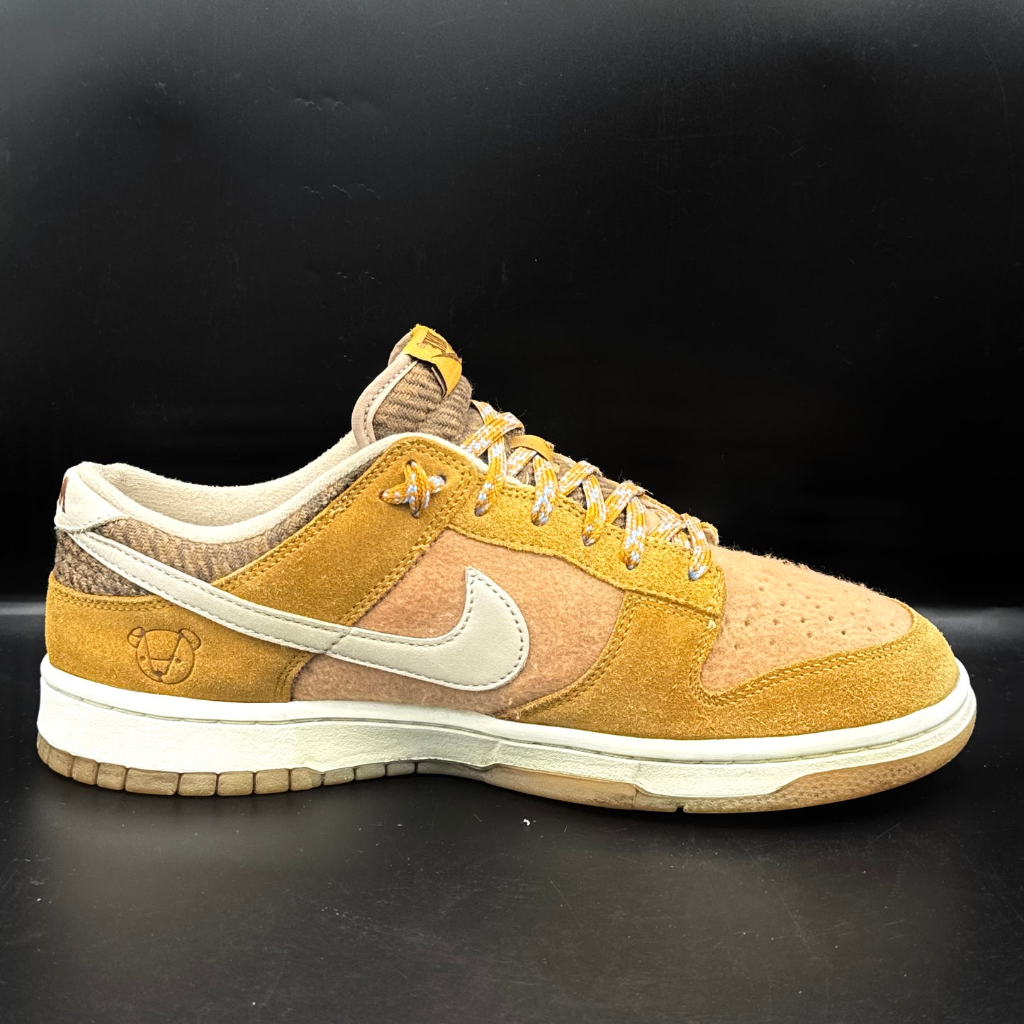 Nike Dunk Low SE "Teddy Bear Praline"