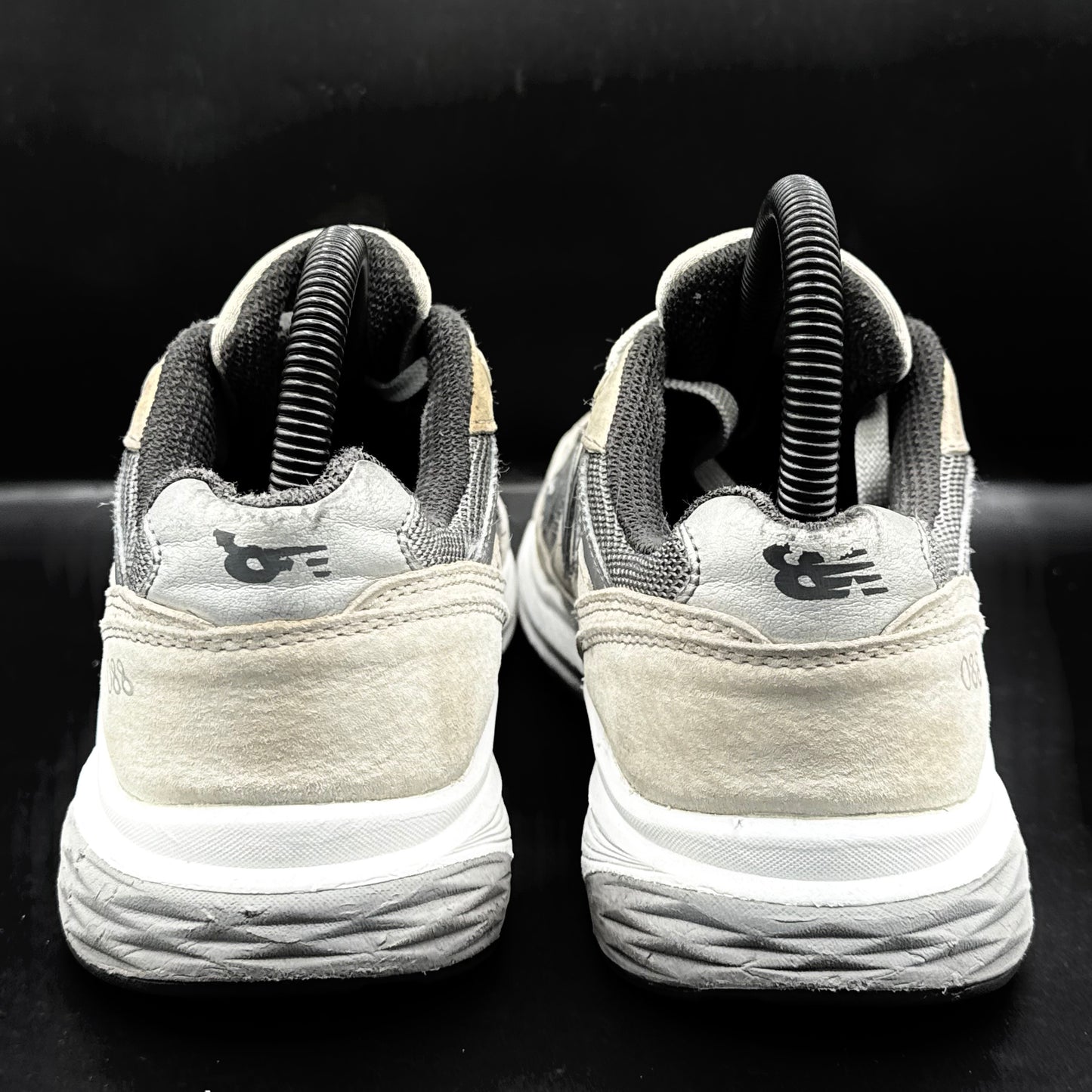 New Balance 880 "Gun Metal"