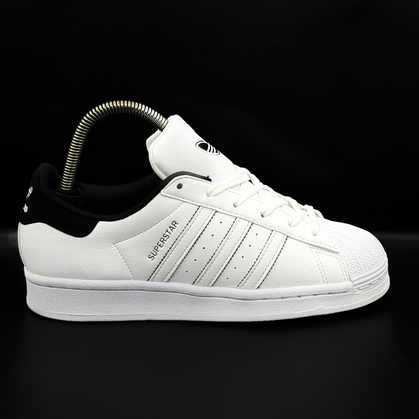Adidas Superstar